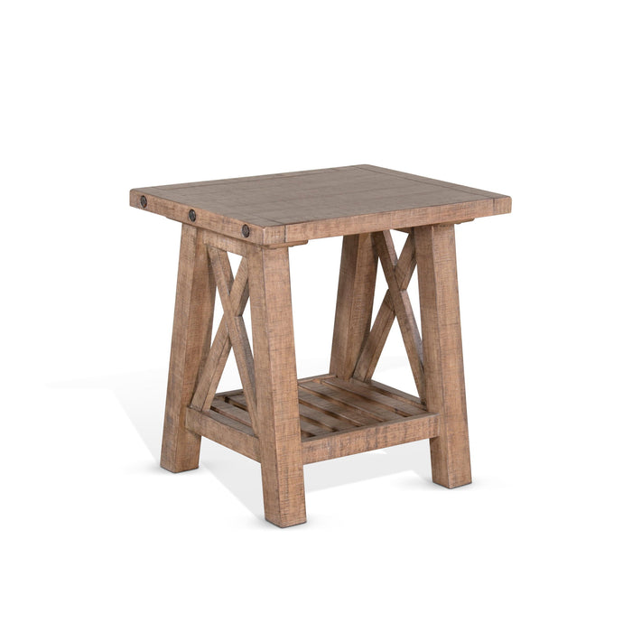 Vivian - Table