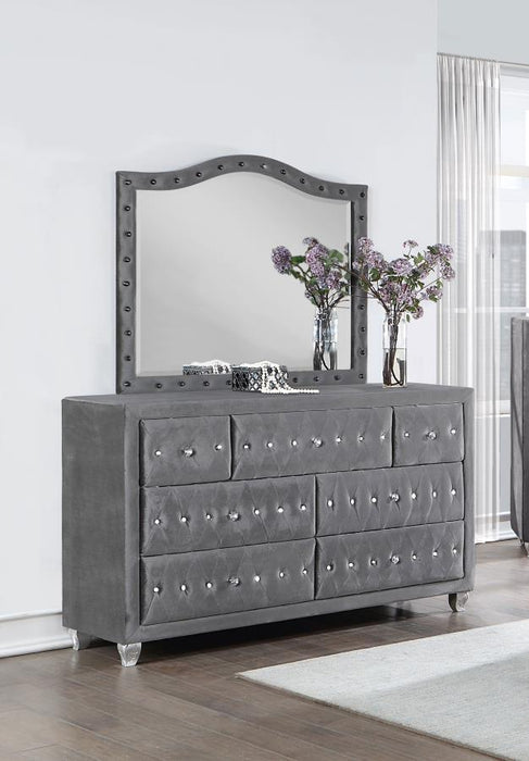 Deanna - 7-drawer Rectangular Dresser With Mirror