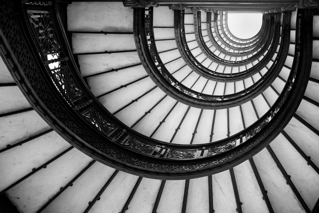 Spiral Stairs - Black